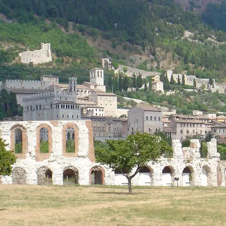 Il Palazzetto - 3 公寓 古比奥